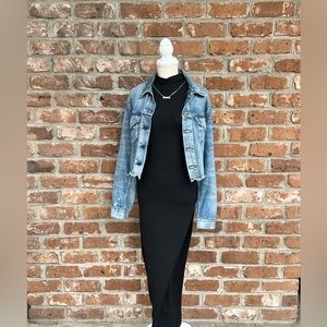 Olivaceous black dress